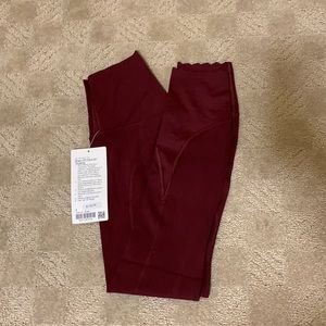 Lululemon Align high rise 25” pants- scallop